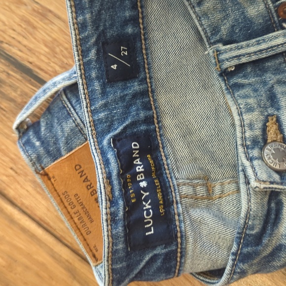 Lucky Brand Light Blue Straight Leg Jeans - Picture 2 of 4